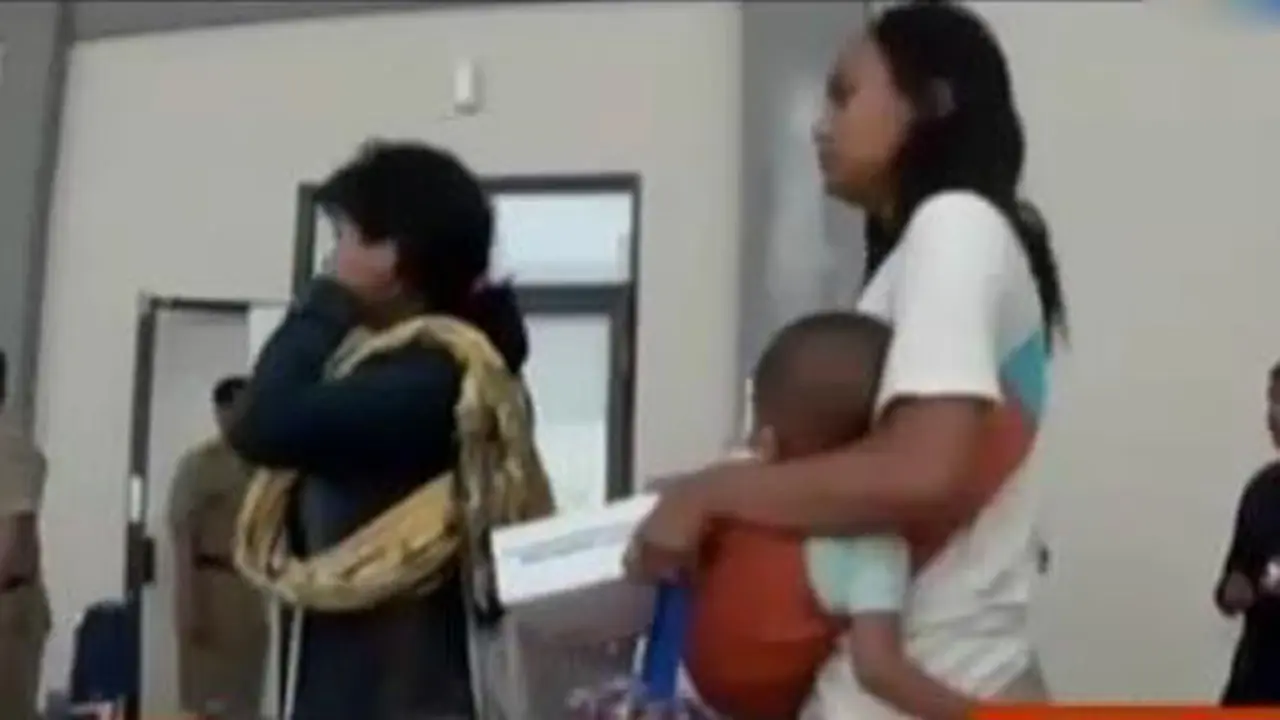 VIDEO: Menempuh Perjalanan Jauh, Banyak Eks Anggota Gafatar Stres