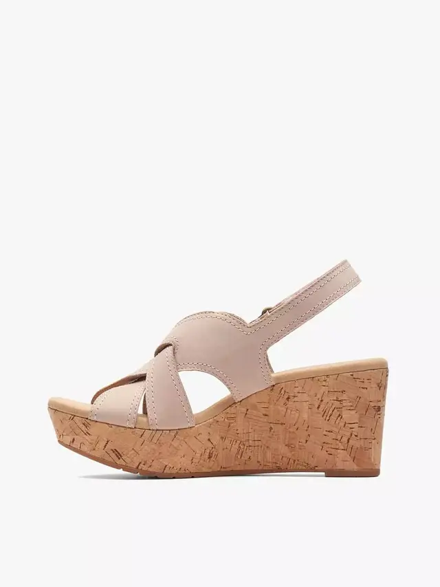 Brand Clarks