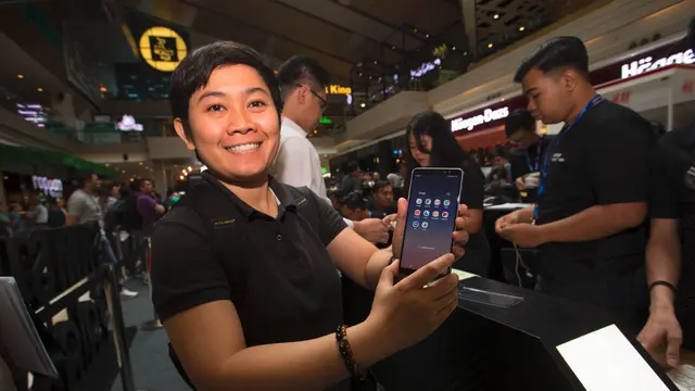 Consumer Launch Galaxy A8