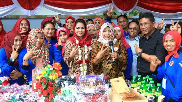 Calon Wakil Gubernur Jawa Timur Puti Guntur Soekarno