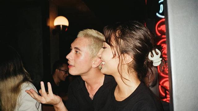 Potret Mesra Jerome Kurnia dan Carissa Perusset. (Sumber: Instagram/jerompret)