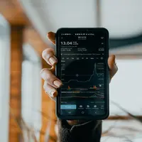 Ilustrasi investasi, investasi saham (Photo by Tech Daily on Unsplash)