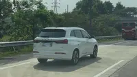 Mobil Baru DFSK Tertangkap Kamera Sedang Uji Jalan