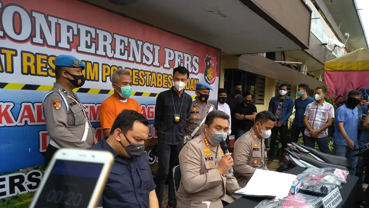 Konferensi kasus pembunuhan