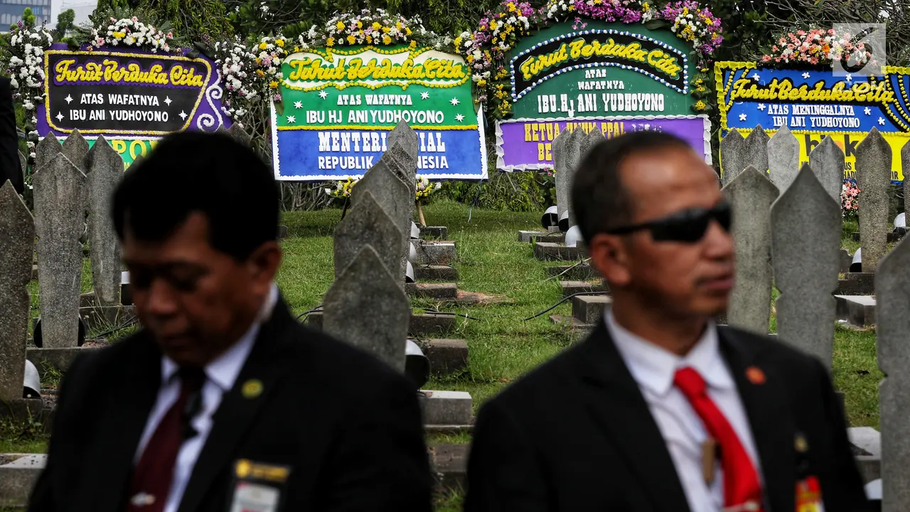 Suasana Jelang Pemakaman Ani Yudhoyono di TMP Kalibata