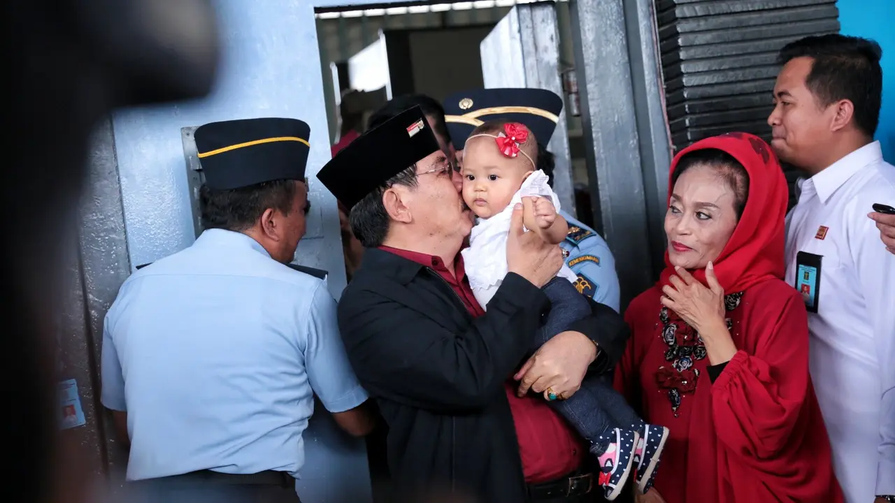 Antasari Azhar Bebas di Angka Serba 10