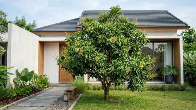 Pohon Buah yang Tetap Cantik Sebelum Berbuah (AI Generated)
