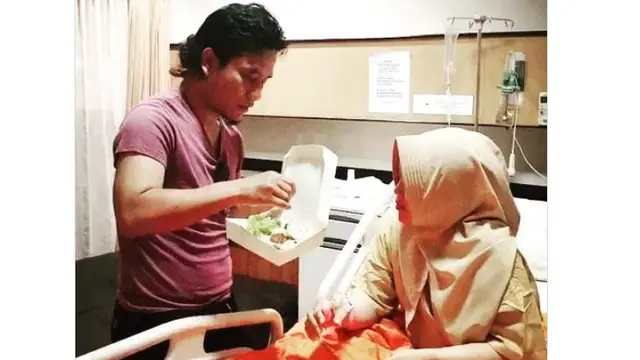 gus miftah dan istri