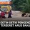 Seorang pengendara sepeda motor terseret arus banjir yang menggenangi jalan lintas Kecamatan Palembayan, Kabupaten Agam, Sumatera Barat, Selasa sore.