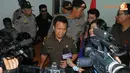 AQJ tak hadir tanpa ada alasan yang jelas. Hal ini ternyata membuat Jaksa Penuntut Umum merasa kecewa (Liputan6.com/Herman Zakharia)