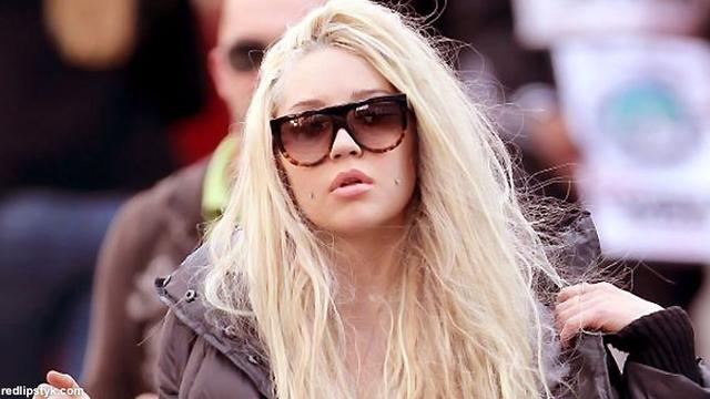 Aduh Kena Kasus Narkoba Amanda Bynes Malah Merasa Terkenal Showbiz Liputan6 Com