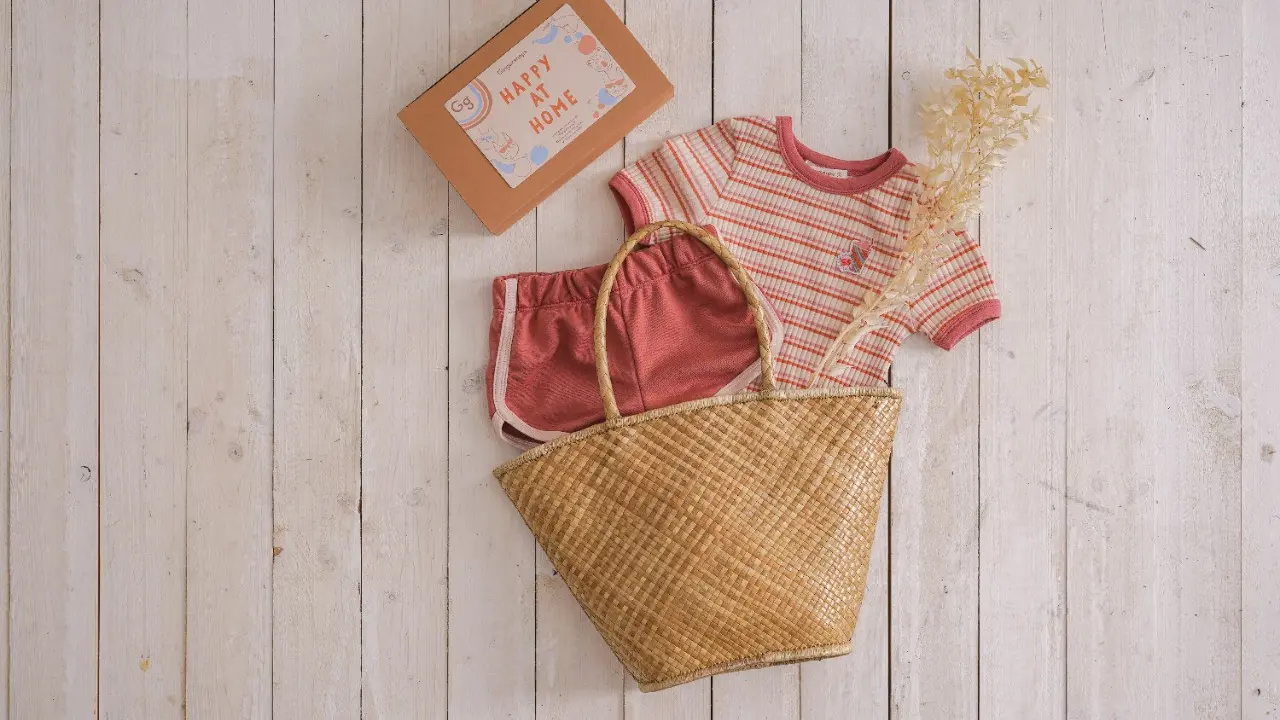 Buat Si Kecil Tetap Ceria dengan Tampil Fun di Rumah