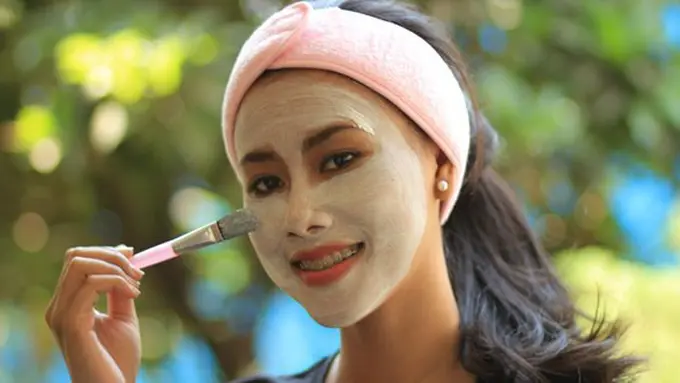 Copyright by Unpopulart - Hendietta