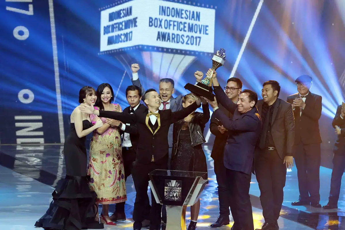 [Bintang] Cek Toko Sebelah