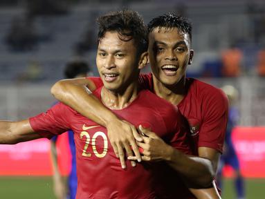 Gelandang Timnas Indonesia U-22, Osvaldo Haay, merayakan gol yang dicetaknya ke gawang Thailand pada laga SEA Games 2019 di Stadion Rizal Memorial, Manila, Selasa (26/11). Indonesia menang 2-0 atas Thailand. (Bola.com/M Iqbal Ichsan)