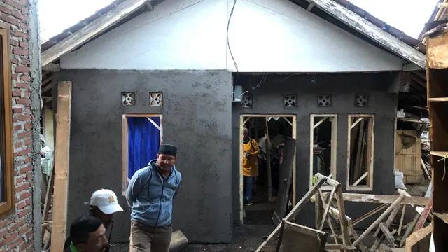 Bedah Rumah.