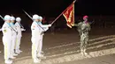 Suasan upacara penyematan baret ungu di Pantai Nganteb, Malang Selatan, Jawa Timur, Kamis (12/4). Sebanyak 362 Tamtama Remaja Korps Marinir Angkatan XXXVI/1 resmi menyandang baret ungu Korps Marinir. (Liputan6.com/Pool/Marinir TNI-AL)