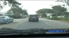Sopir angkutan umum berbasis aplikasi online atau daring dinilai rentan terhadap kejahatan yang dialami di jalanan. Modus jadi penumpang, pelaku melancarkan aksi kejahatan hingga merenggut nyawa sopir.