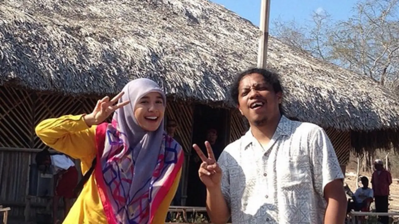 [Bintang]  Laudya Cynthia Bella dan Arie Kriting