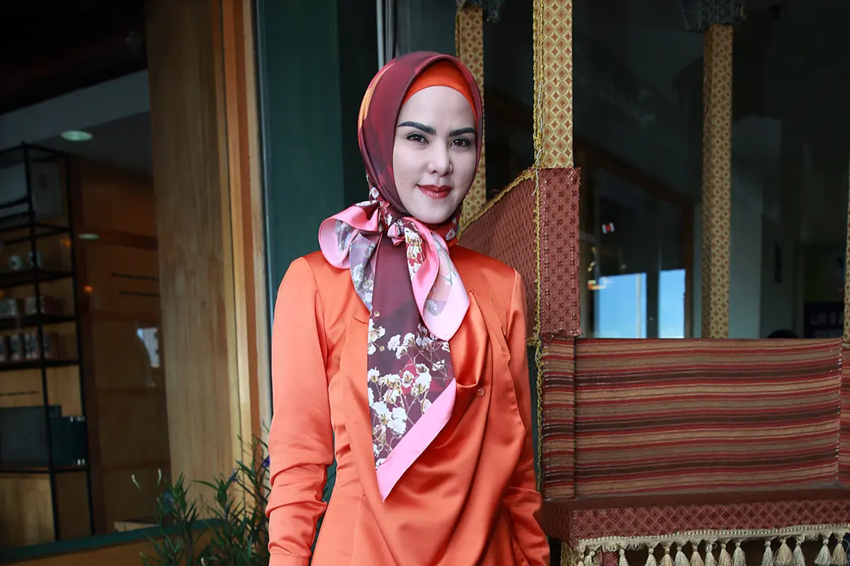 [Bintang] Angel Lelga