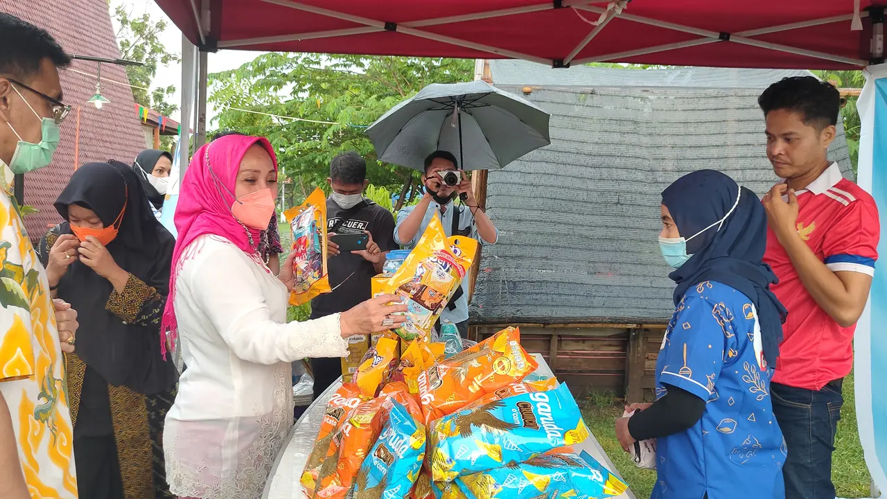 Daftar Harga Bahan Pokok yang Dijual Pada Operasi Pasar di Kota Cirebon