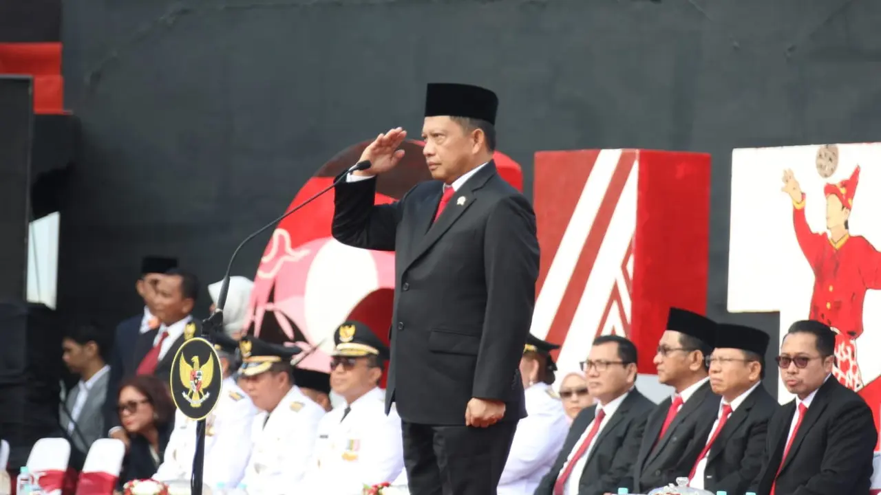 Menteri Dalam Negeri (Mendagri) Muhammad Tito Karnavian menegaskan ujung penerapan otonomi daerah adalah kemandirian fiskal.