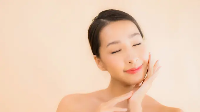 NIVEA meluncurkan NIVEA C&E Serum Vitamin Lotion,