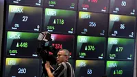 IHSG Dibuka Melesat 2,14 Persen, Seluruh Sektor Menghijau