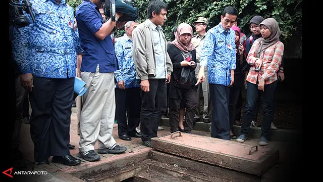 jokowi-terowong21228c.jpg