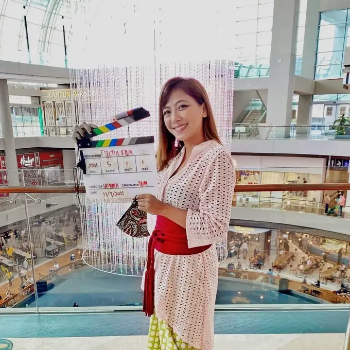 [Fimela] Awet Muda dan Menawan, Ini 6 Potret Cantik Nadia Vega