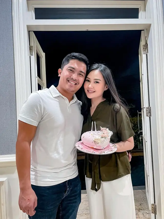 Sarah Gibson Harmonis Bareng Suami