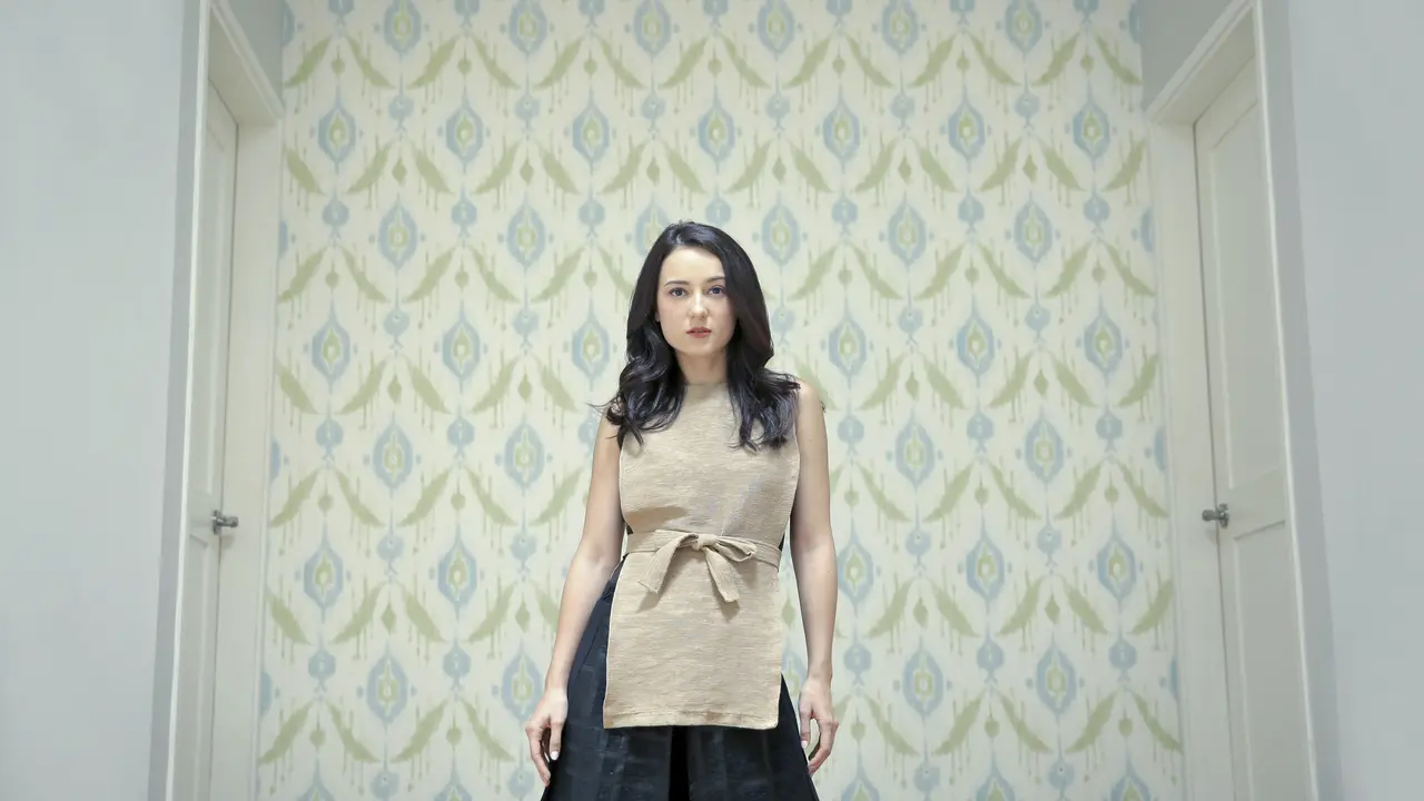 [Fimela] Julie Estelle B1