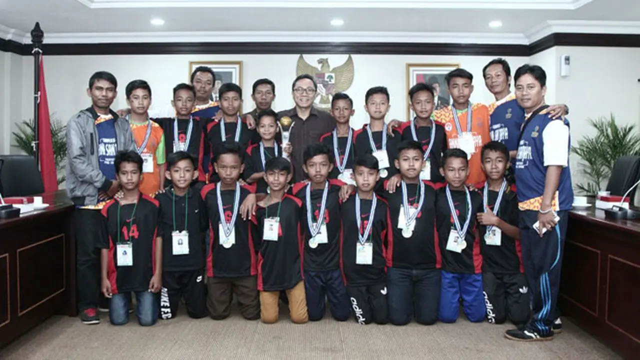 Ketua MPR Terima Curhatan Juara Nasional SBAI