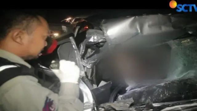 Kecelakaan Maut di Tol Cipali, 6 Orang Tewas Terjepit