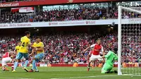 "Lini Belakang Arsenal Mengkhawatirkan"