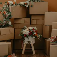 ilustrasi cara membuat kotak kado dari karton/Kadarius Seegars/unsplash