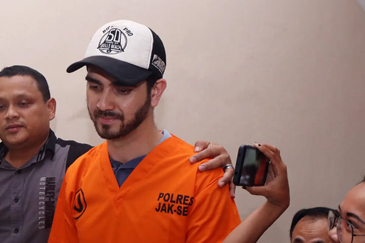 [Bintang] Fachri Albar