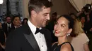 Olivia Munn dan Aaron Rodgers rupanya penggemar berat Star Wars, hal ini dibuktikan oleh sang aktris di akun instagram miliknya @oliviamunn. Keduanya sangat siap menyambut ‘Star Wars: The Force Awaken’. (Bintang/EPA)