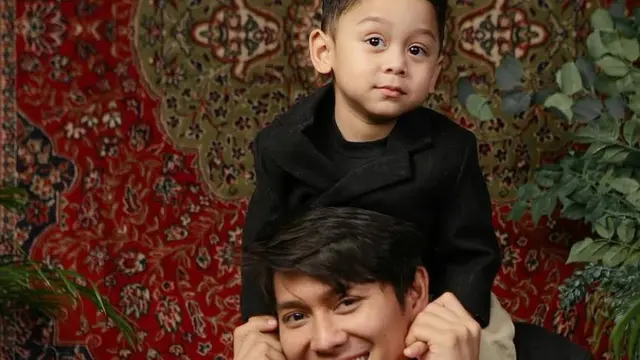 Abadikan kehamilan Lesti Kejora, Rizky Billar bagikan foto spesial keluarga. (credit: instagram.com/