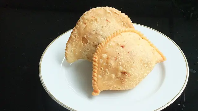 kue pastel
