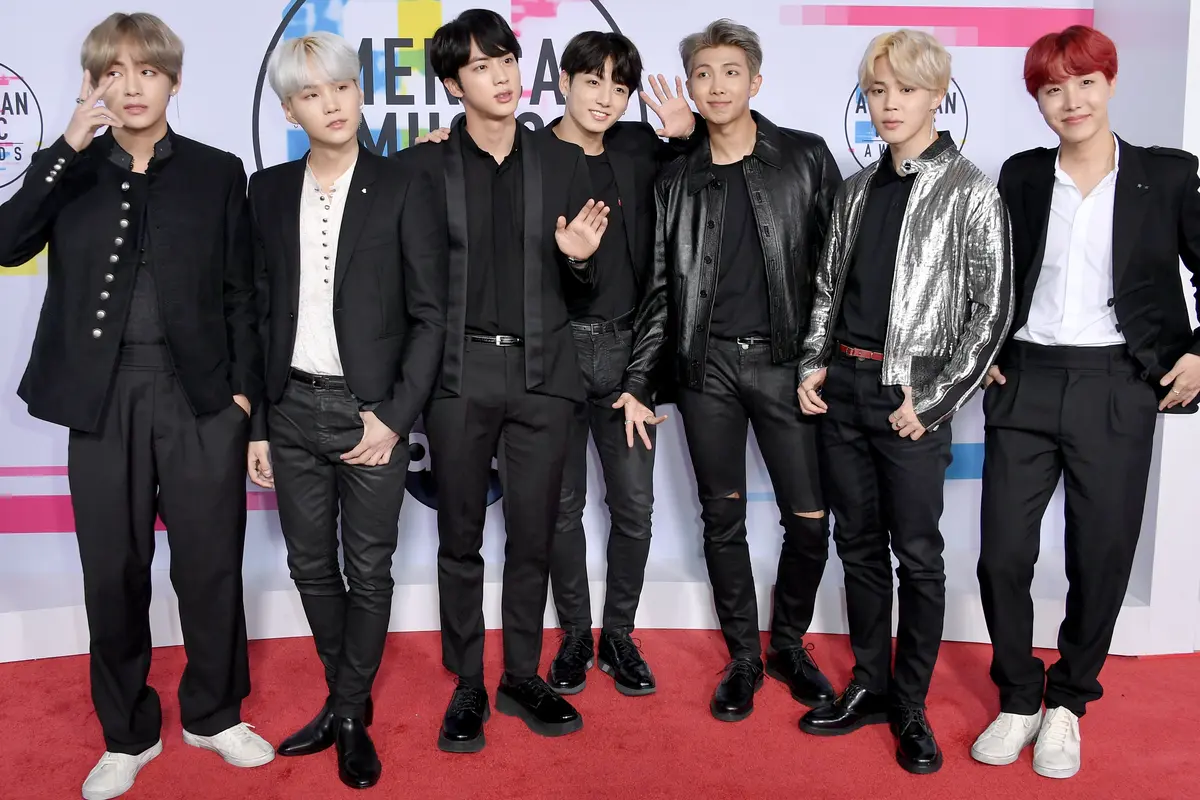 [Bintang] 5 Alasan BTS Menang di Korean Music Awards 2018