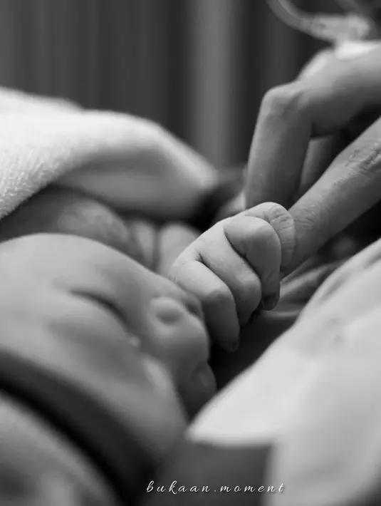 Faradilla Yoshi dan McKenzie (Instagram/faradillayoshi)