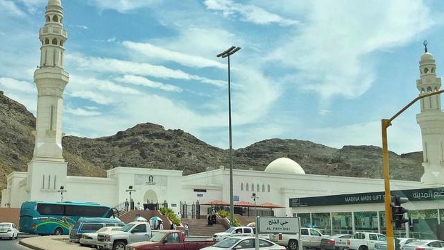Masjid Al-Qiblatain di Madinah Arab Saudi