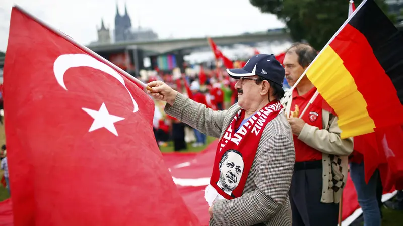 Ribuan Warga Turki di Jerman Dukung Erdogan 