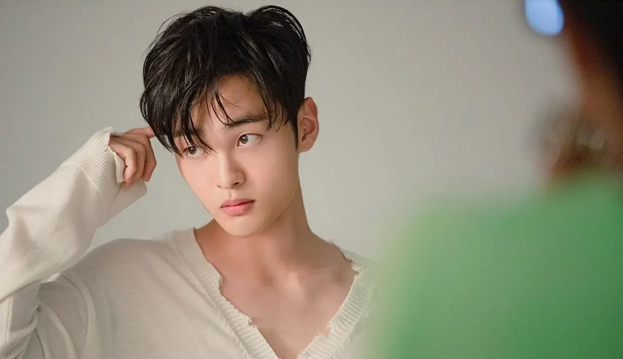 Kim Min Jae (Instagram/@real.be)