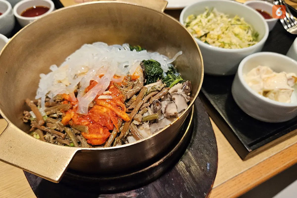 Memang Terlalu Banyak Makan Sayur Berbahaya? Jangan Salah, Kebanyakan makan Sayur Bisa Ganggu Kesehatan Kamu (Foto: Aditya Eka Prawira/Liputan6.com)