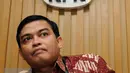 Dirjen Perundang-undangan Kemenkumham, Widodo Eka Thahjana menyimak pertanyaan wartawan usai bertemu dengan pimpinan KPK di gedung KPK Jakarta, Senin (14/9/2015). Bersama pimpinan KPK, Widodo membahas delik RUU KUHP. (Liputan6.com/Helmi Fithriansyah)
