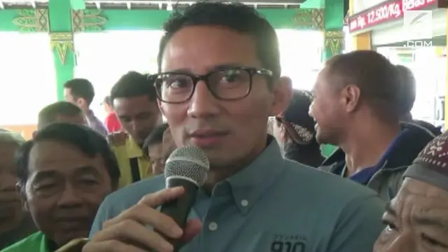 Sandiaga Uno memberikan reaksi ini saat ditanya tentang momen pelukan Presiden Jokowi dan Prabowo Subianto pada ajang Asian Games 2018.
