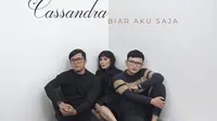 Lagu terbarunya yang berjudul "Biar Aku Saja" terdapat lirik dari Dilan 1990.