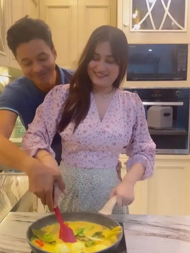 Adly Fairuz dan Angbeen Rishi (Instagram/adlyrayruz)